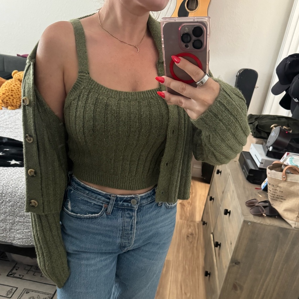 Wild Fable Sweater tank and sweater set